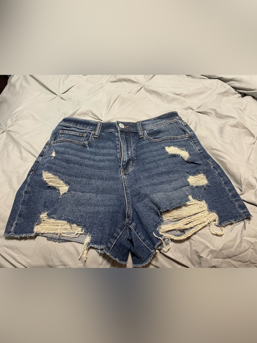 SO Distressed Denim Jean Shorts in Blue M/L